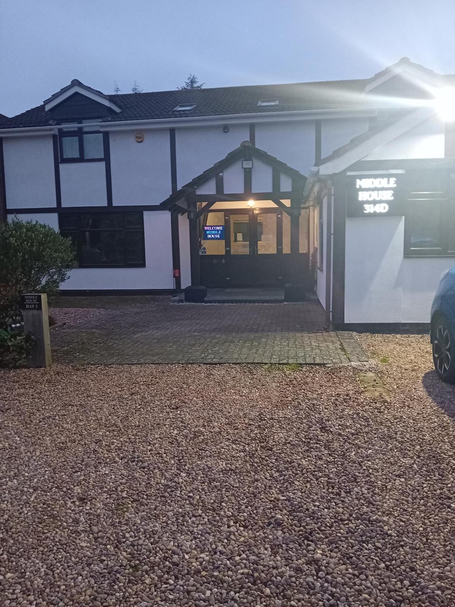 Bed and Breakfast Middle House Coventry Exteriér fotografie
