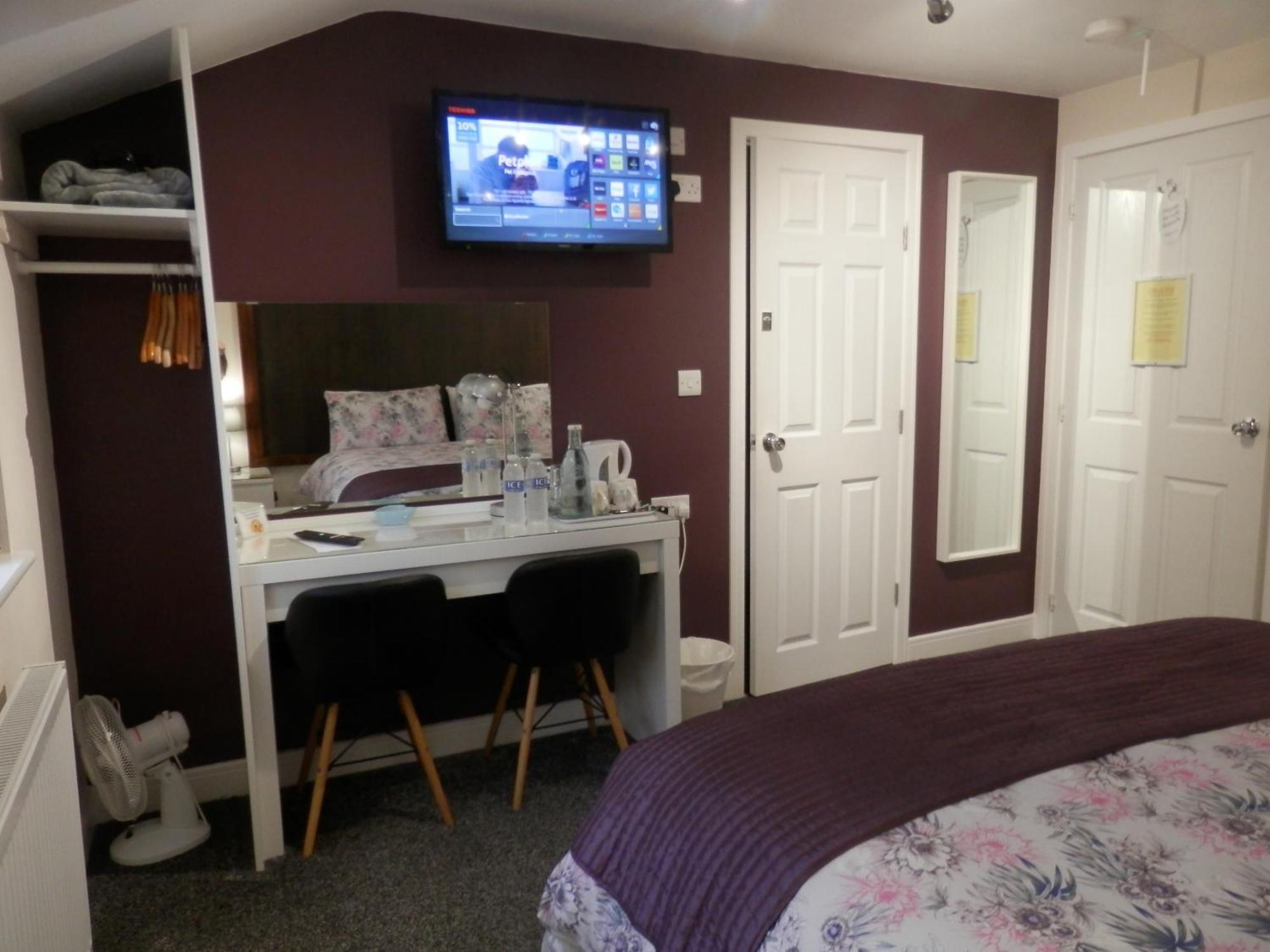 Bed and Breakfast Middle House Coventry Pokoj fotografie